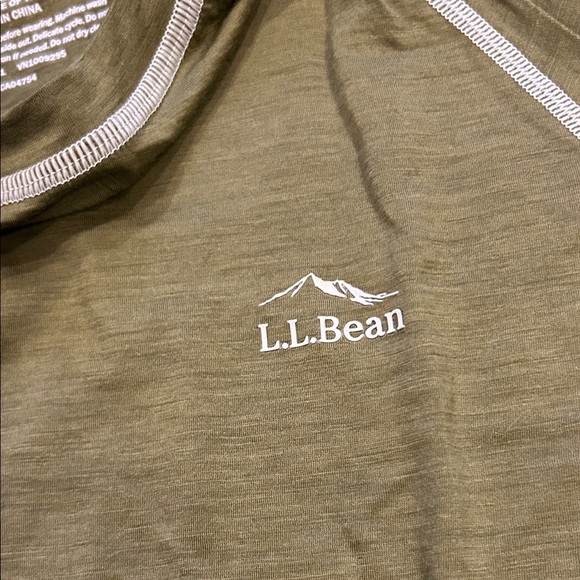 L.L. Bean Olive Green Performance Base Layer Marino Wool Cabincore Tee XL NWOT - Picture 3 of 5